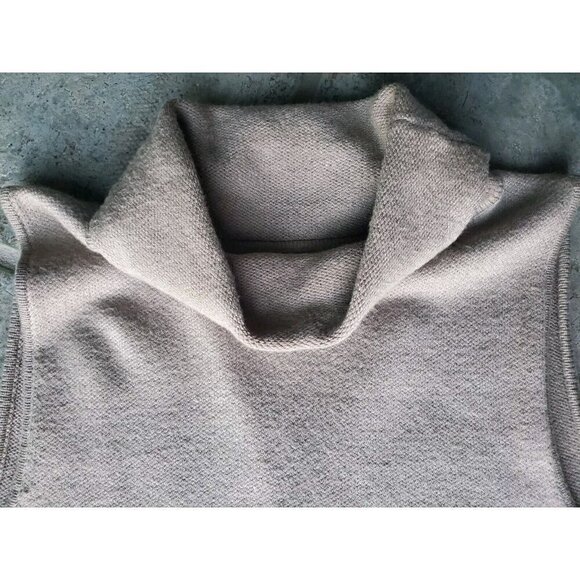 Harper Lane Sleeveles Sweater Women's Size M  Brownish Textured Fringe Open Back - Picture 3 of 12